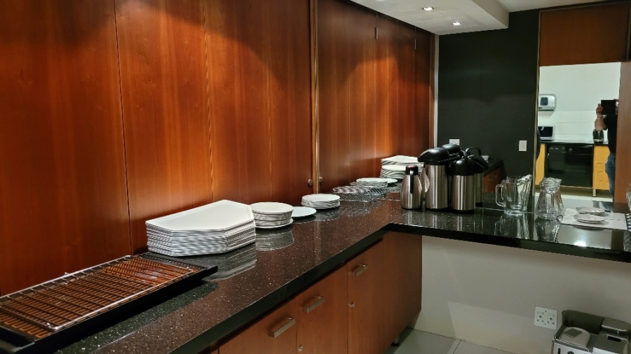 To Let commercial Property for Rent in Townsend Estate Western Cape